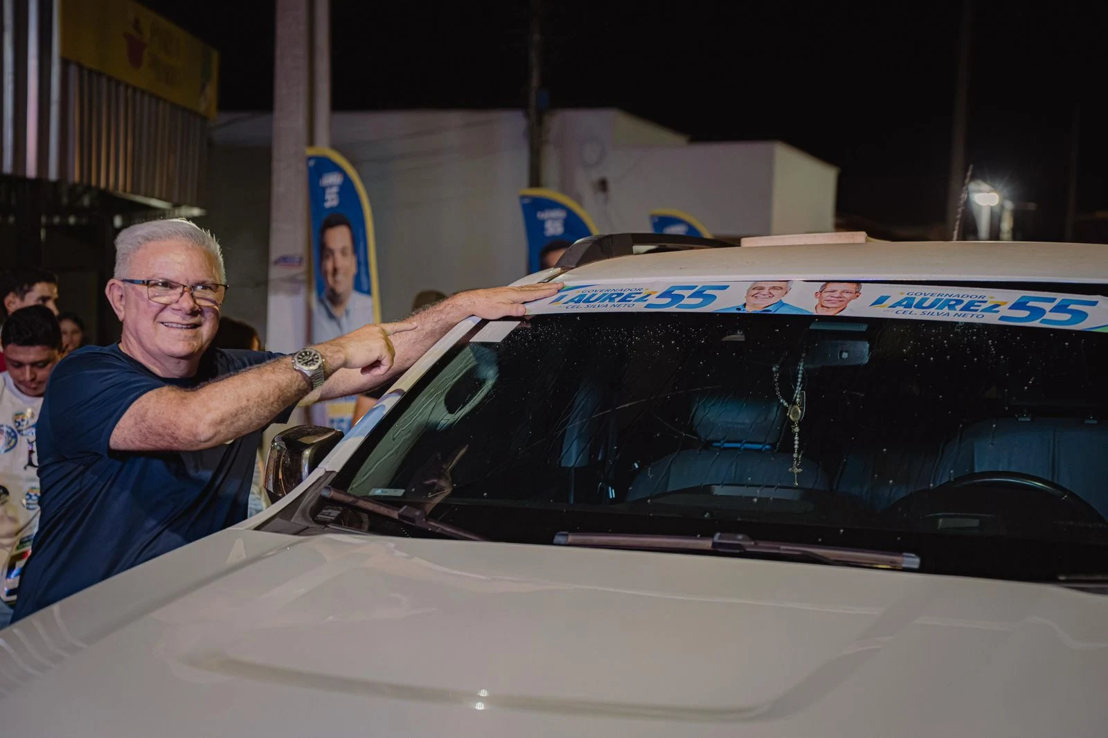 Adesivaço 55 em Dueré reúne prefeito e vereadores da região em grande apoio a Laurez