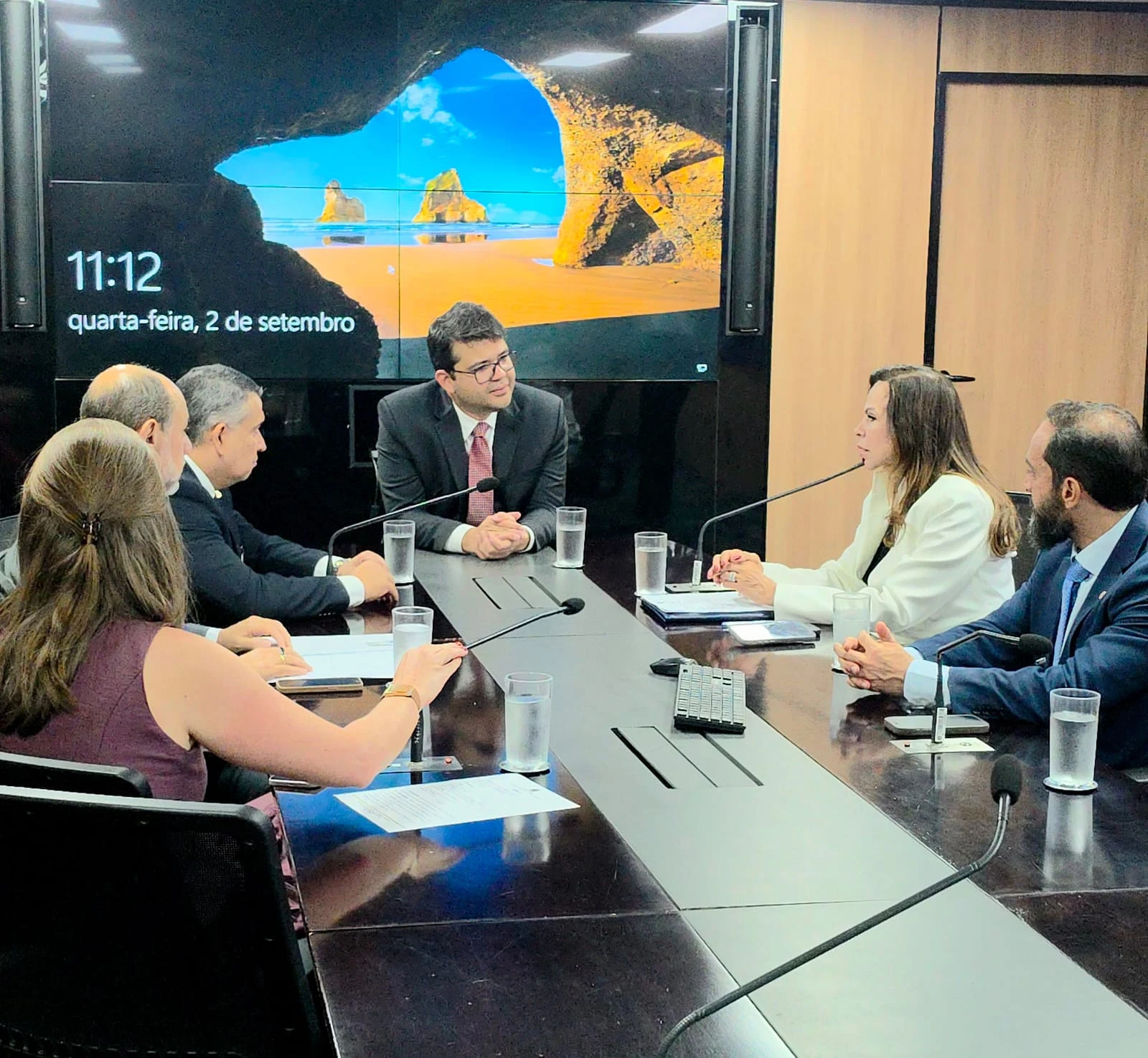 No Ministério da Justiça, Dorinha busca liberação de recursos para concluir sede da PF em Araguaína e solução para caminhonetes paradas