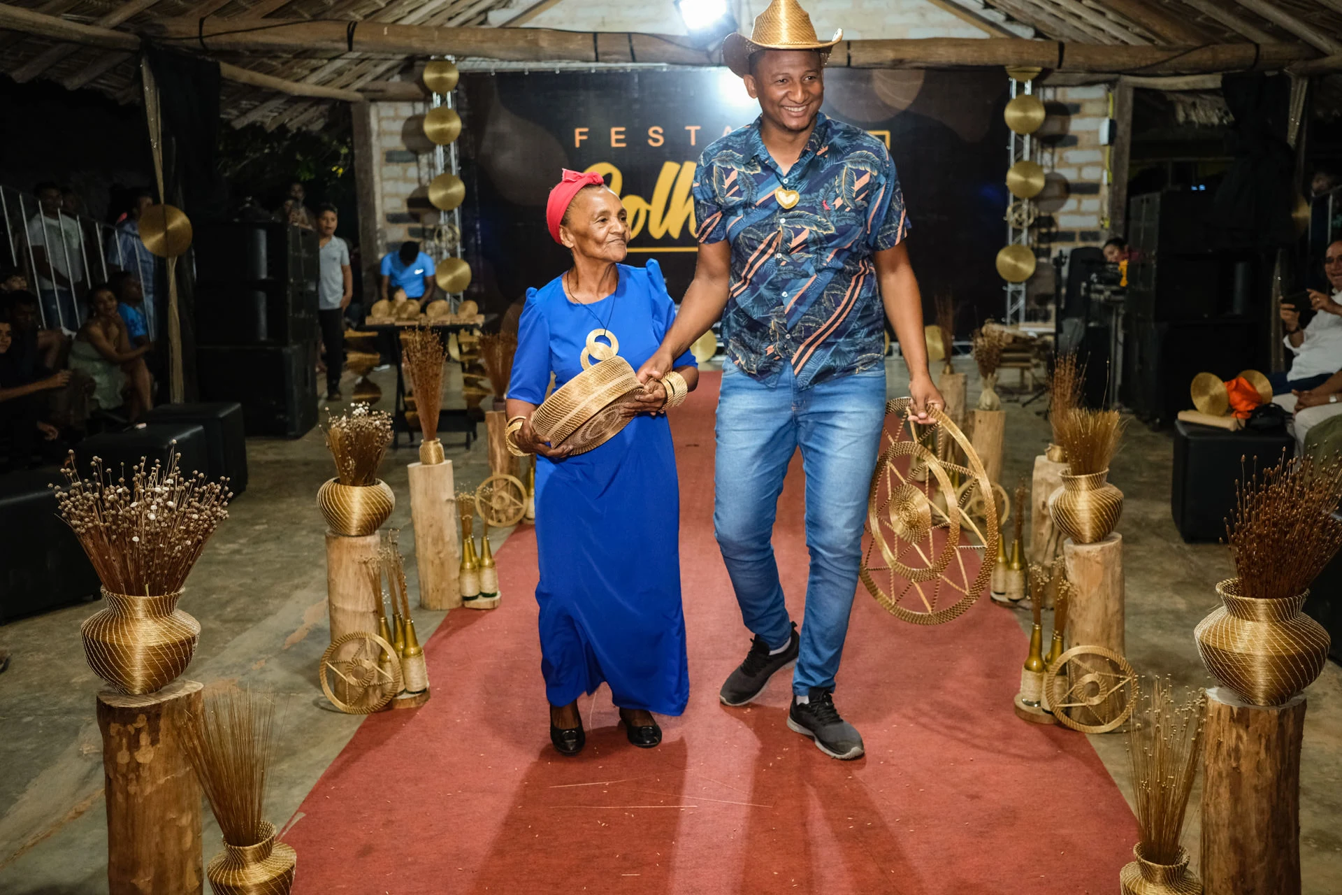 Festa da Colheita do Capim Dourado começa em Mumbuca e fortalece o turismo no Jalapão