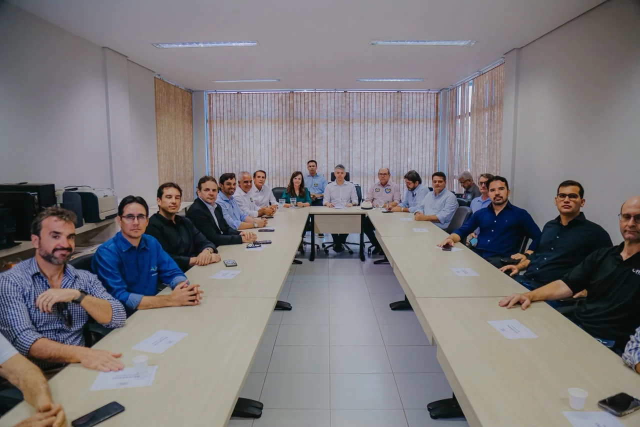 Professora Dorinha se compromete em ampliar programas habitacionais no TO