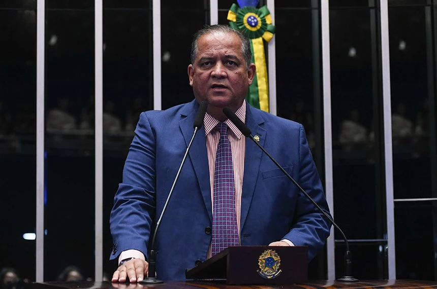 Eduardo Gomes, do PL, registra 64% de alinhamento ao governo Lula nas votações do Senado