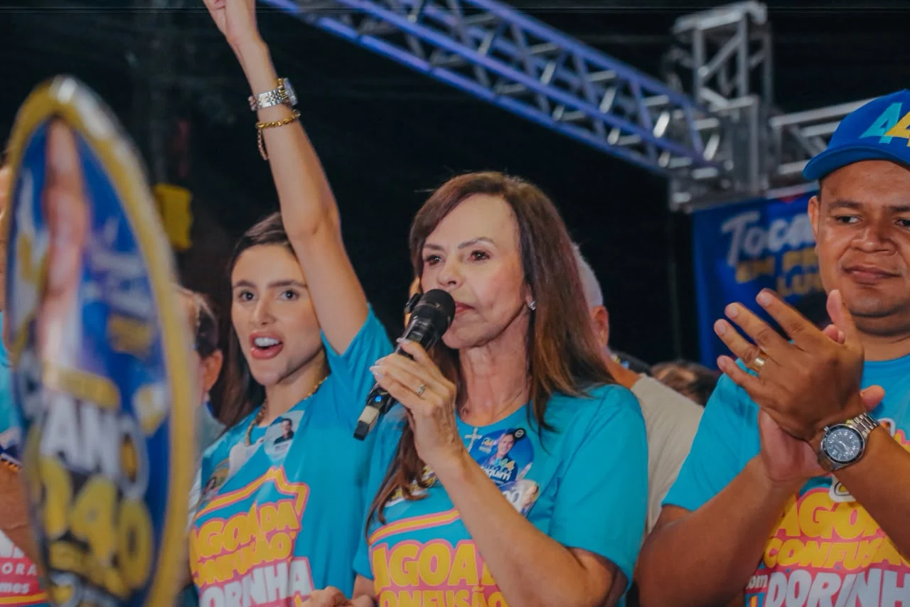 “Foi com minha mãe que aprendi o valor da educação”, diz Dorinha em relato sobre Dona Consuelo