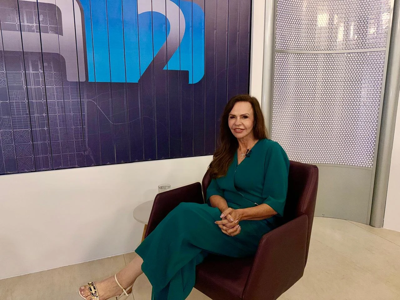 Dorinha anuncia construção de creches e parceria com municípios em entrevistas à Globo e à RedeTV!