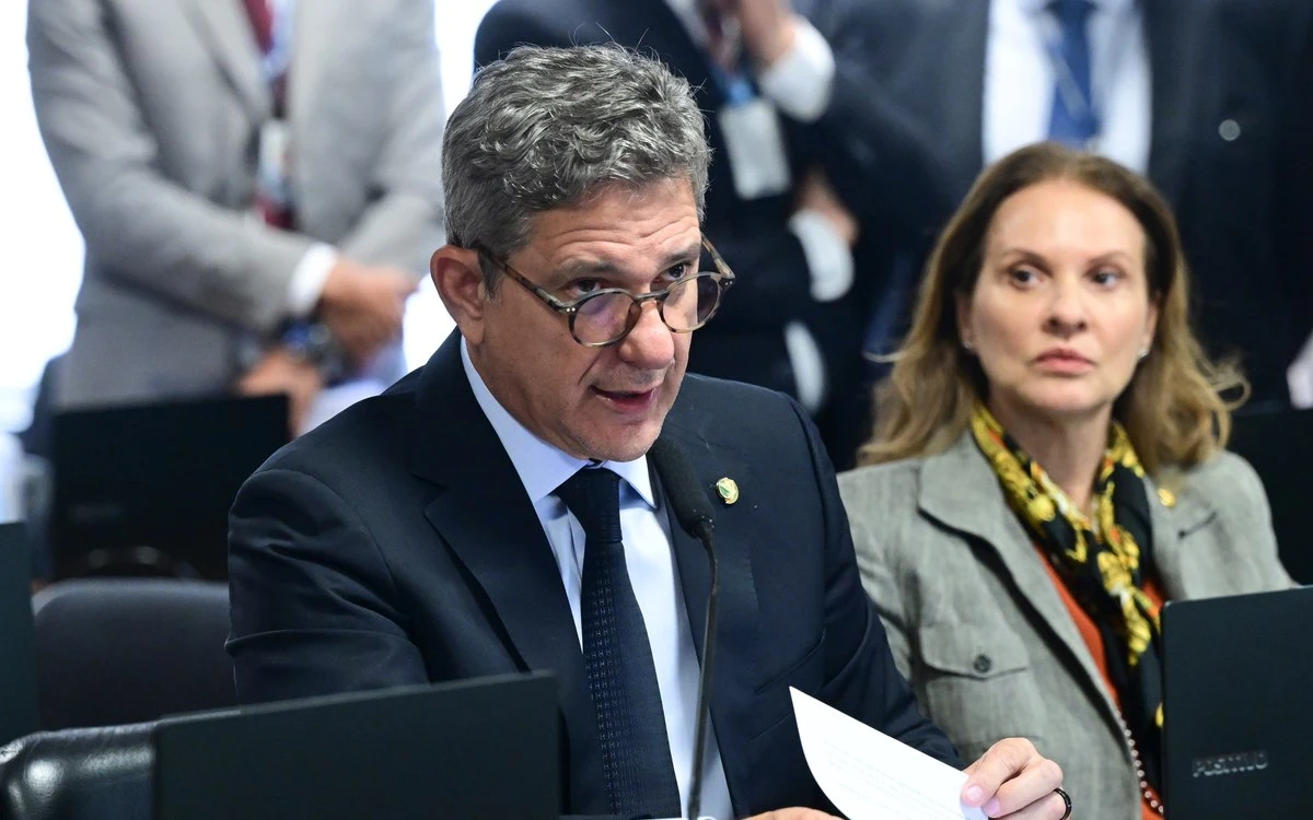 PEC prevê polícias integradas e maior papel da União na segurança; texto avança no Senado