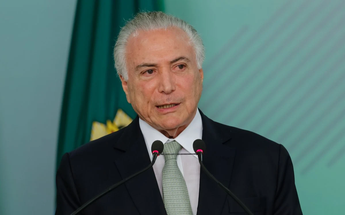 Escritório de Temer negociou até R$ 30 milhões para mediar venda do Master ao BRB