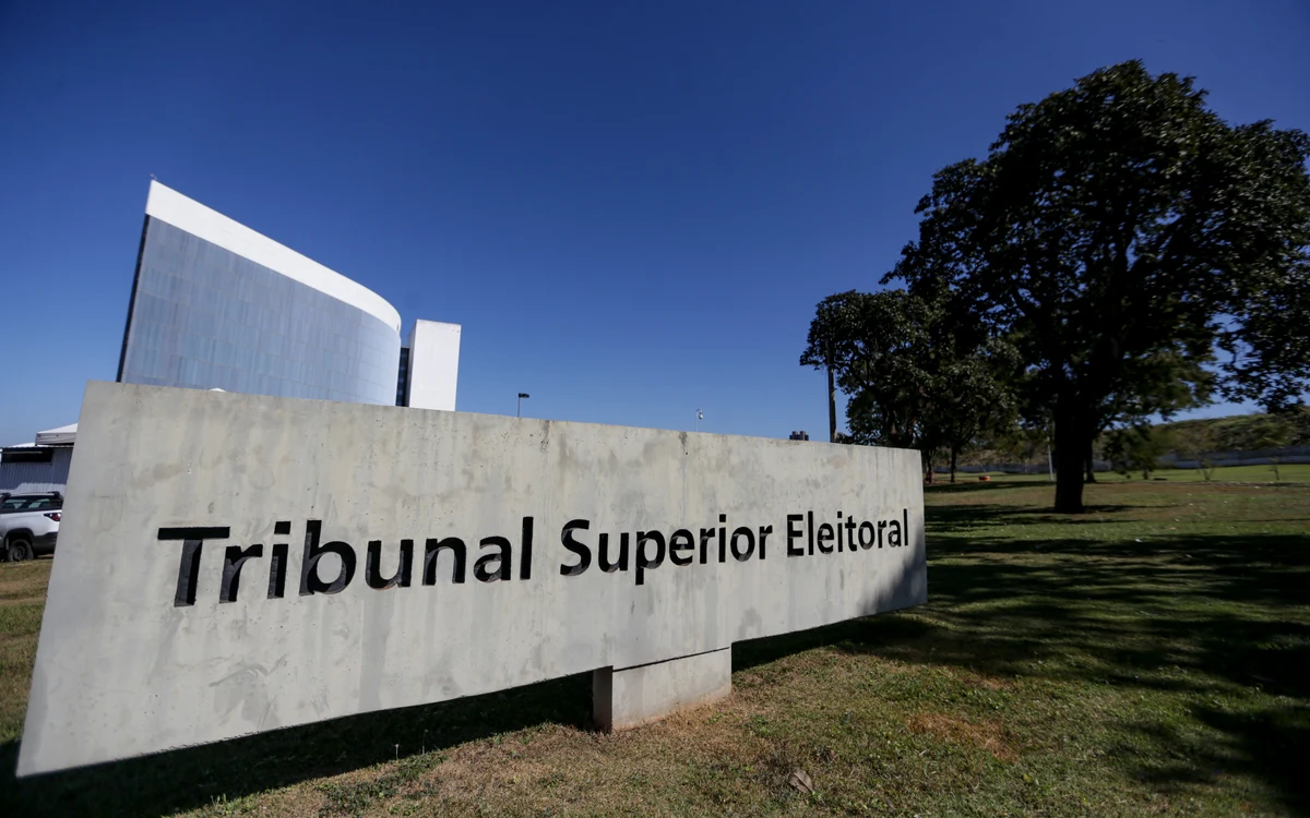 TSE dá 48 horas para a Meta explicar alcance de posts da campanha de Lula