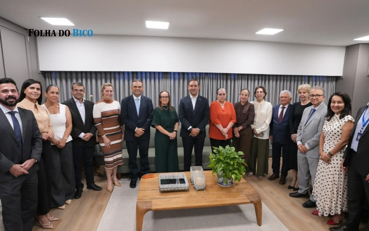 Maysa recebe Vicentinho no TJTO e defende cooperação para atender a população