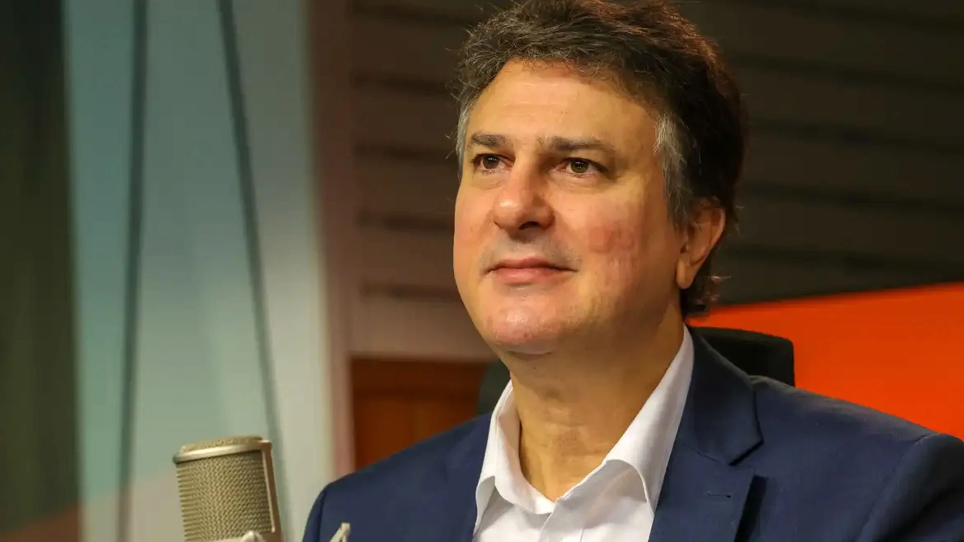 Camilo Santana tem presença assegurada no próximo governo Lula, relatam aliados